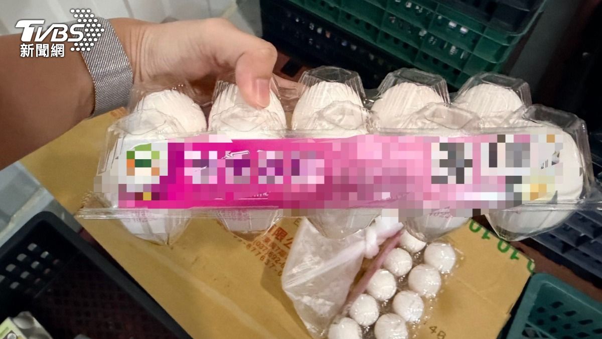 高雄鳳山大全聯進貨242盒問題雞蛋,賣出超過2百盒,卻無主動告知顧客退貨,遭衛生局開罰。(圖/TVBS)
