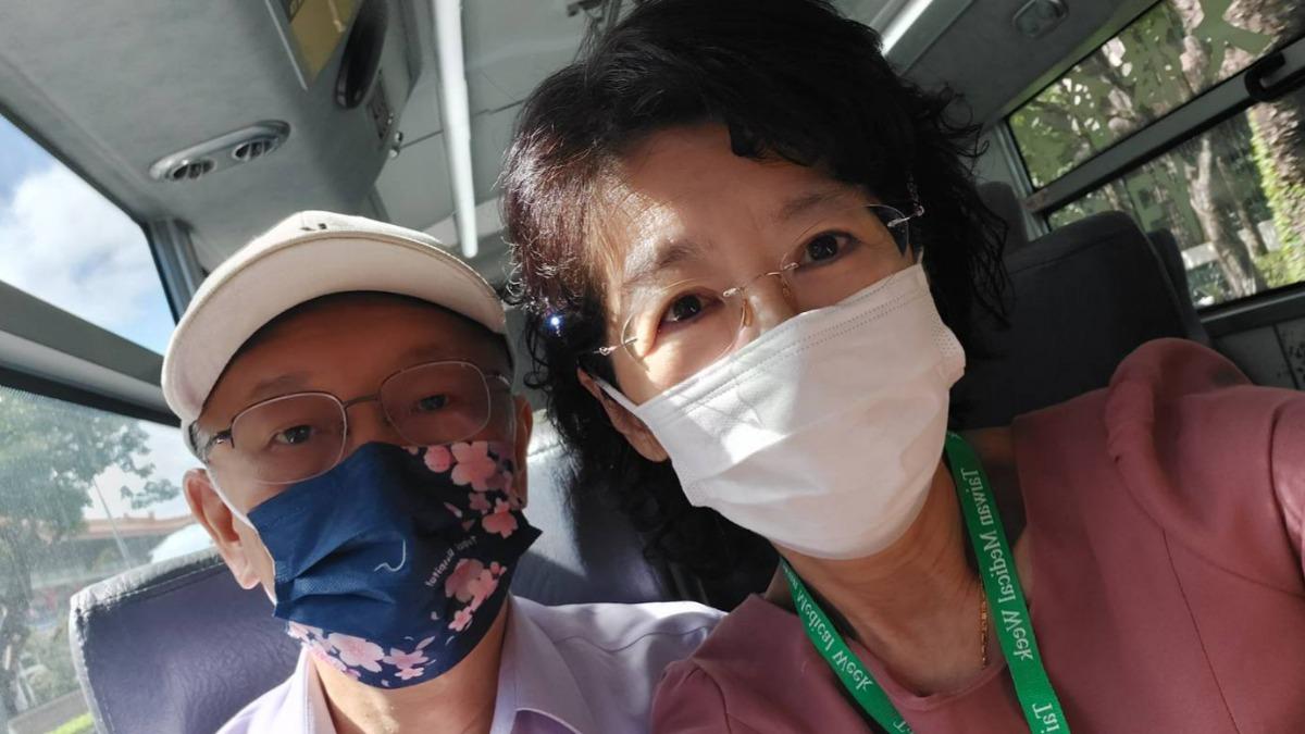 民眾黨前主席柯文哲歷經一年羈押，其妻子陳佩琪常在臉書分享兩人的生活故事。（圖／翻攝自陳佩琪臉書）