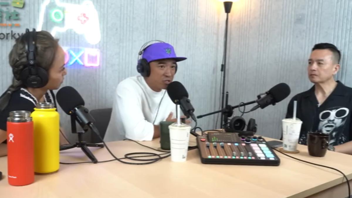 小馬退居幕後轉型，與妻錄播客暢談人生觀。（圖／翻攝自吾二會社）
