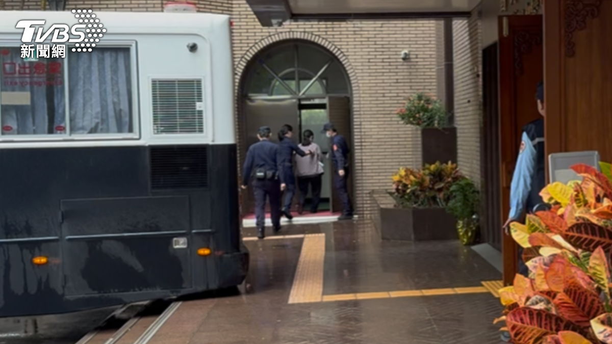 在押女護法。(圖/潘千詩攝)