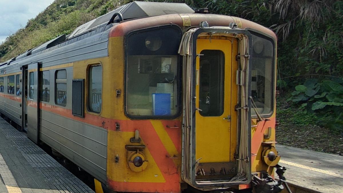 鳳凰炸台！軌道路線淹水　台鐵樹林花蓮間對號列車停駛