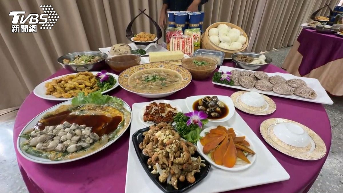 首次入榜的「香酥卜肉」是鹿港傳統的古早味辦桌菜。(圖／TVBS)              