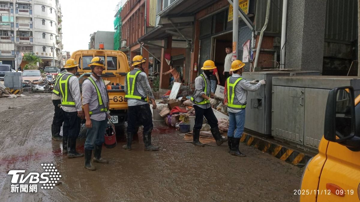 還有上千戶漆黑!宜蘭豪雨逾7000戶停電 台電力拼今恢復供電