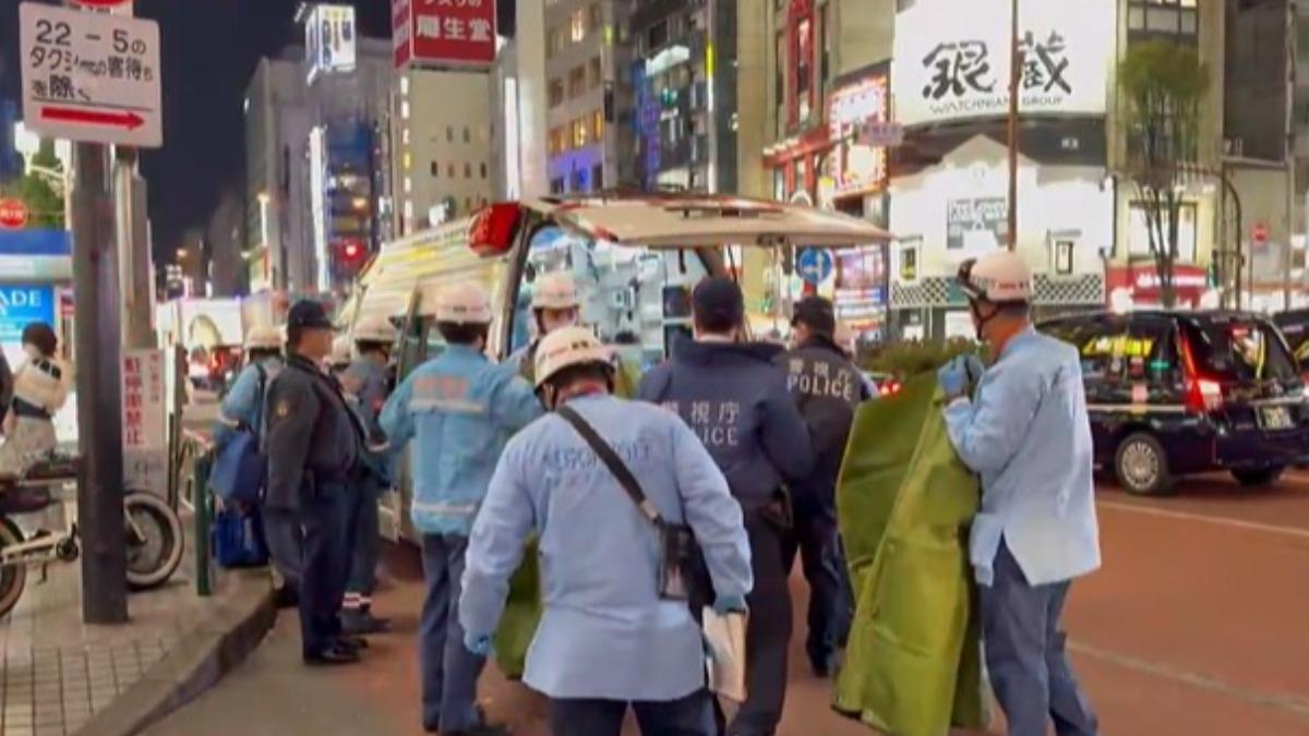 快訊／東京歌舞伎町爆持刀傷人　男子疑被水果刀刺傷送醫