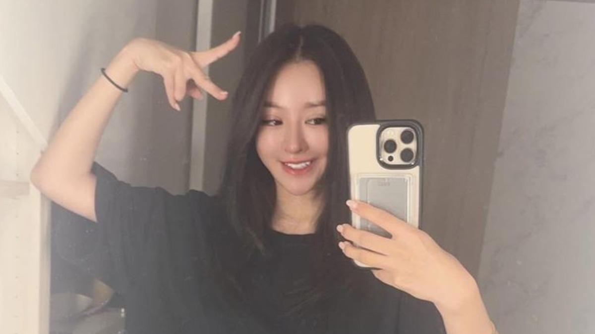 護理系女神謝侑芯在馬來西亞驟逝。(圖/翻攝自謝侑芯IG)