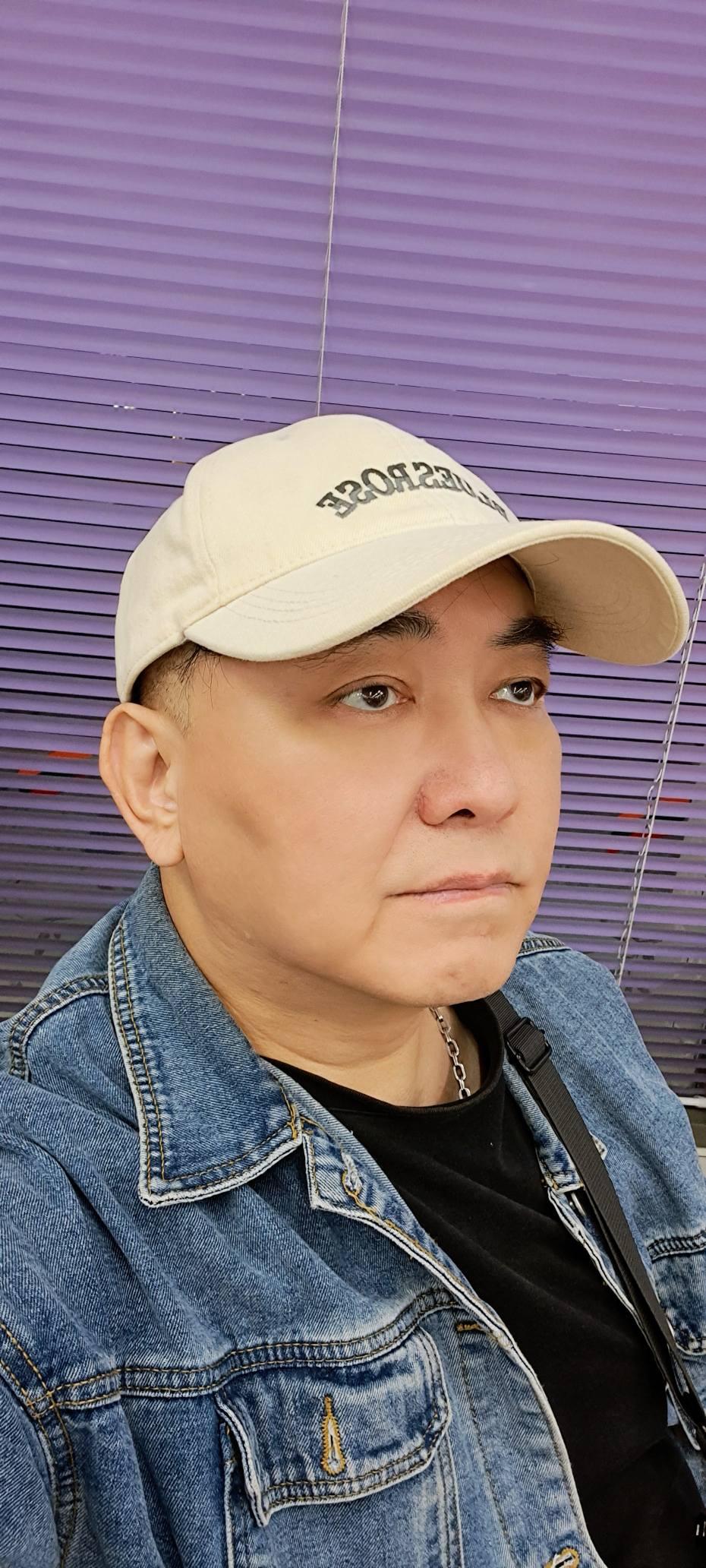 徐亨坦言許久沒接到演藝通告。(圖/翻攝自徐亨臉書粉專)