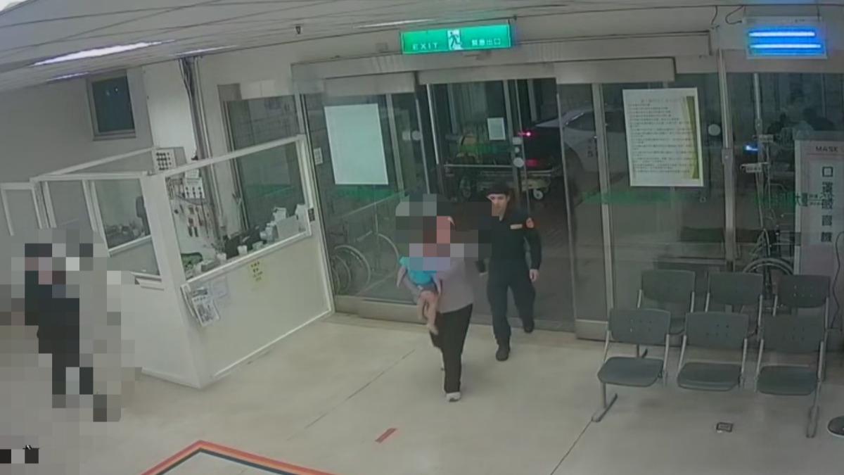 金山分局員警成功護送男嬰母親到醫院急診室。（圖／金山分局提供）