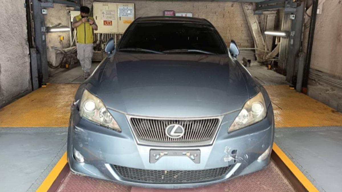 「1500元」拍走19年LEXUS!中古車業者嘆:虧大了