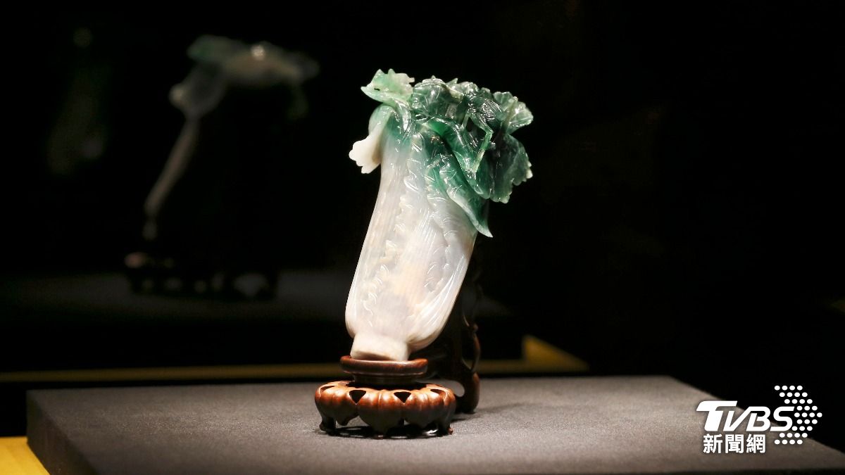 〈翠玉白菜〉2014年於日本東京國立博物館展出。（圖／達志影像美聯社）