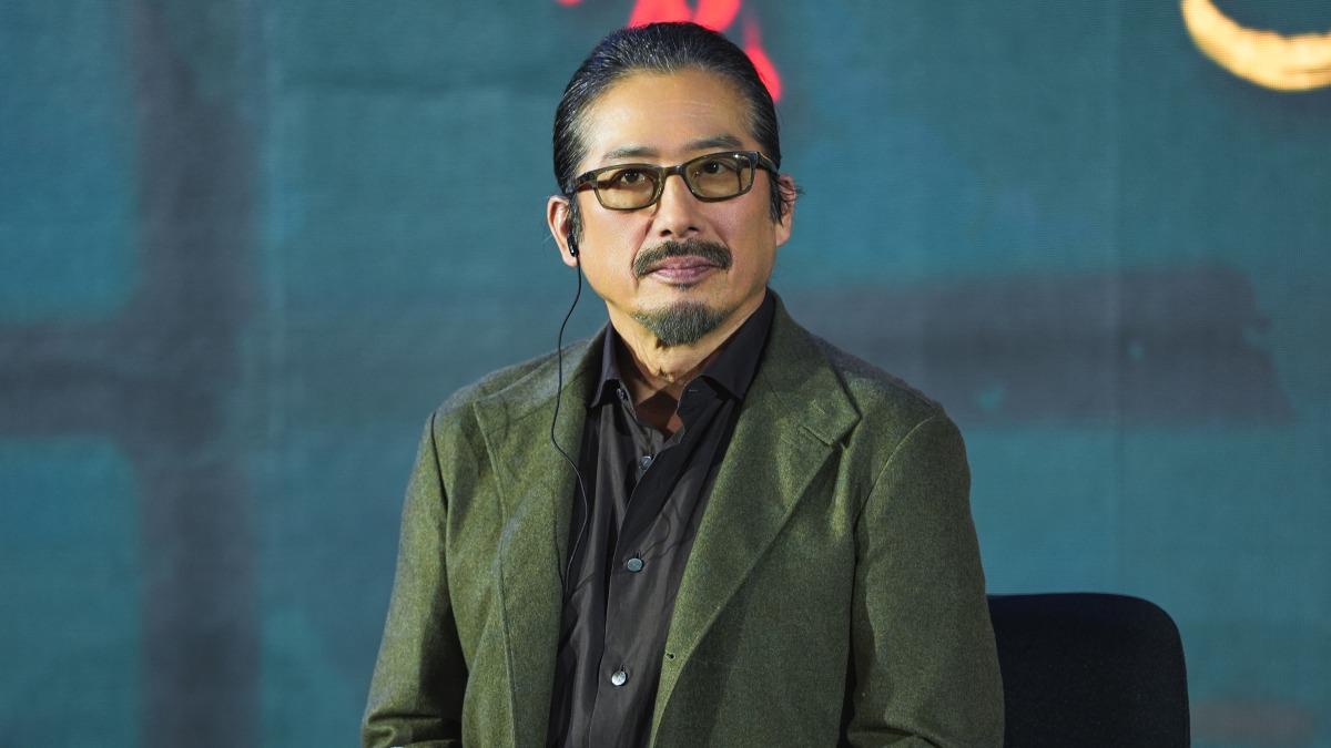 《幕府將軍》主演兼執行製作人真田廣之,與共同創作者瑞秋近藤、賈斯汀馬克斯一同登台迎第二季開拍(圖/Disney+提供)