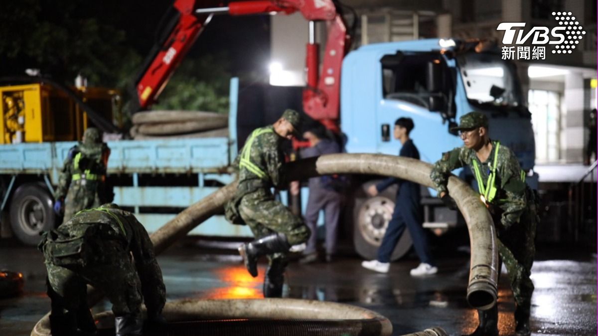 鳳凰颱風重創宜蘭花蓮 陸軍出動「1神器」救災效能直接升級