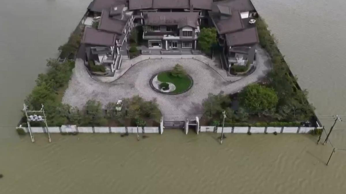 宜蘭泉月樓行館成功阻擋水患,卻遭爆涉及違建。(圖/泉月樓行館提供)