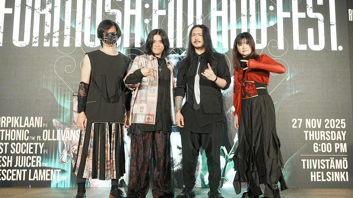 恆月三途身穿設計師郭瑋(右二)服飾將登上芬蘭舞台。(圖/文化總會提供)