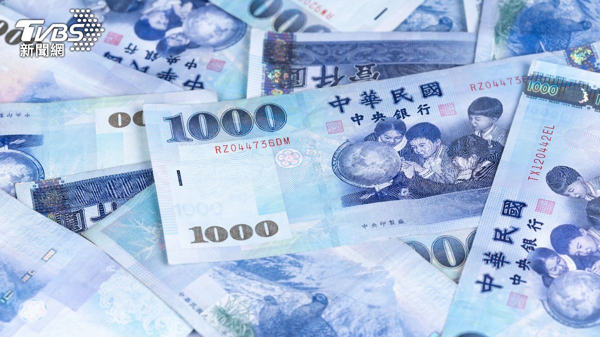 普發一萬守不住!「5星座」秒花光 雙子拿到就請客、買3C