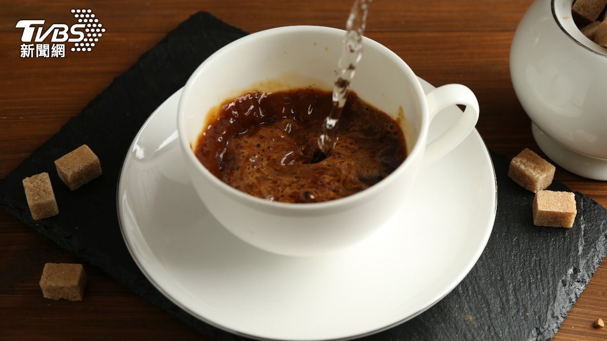 喝咖啡護腎!醫曝「最佳2時段」錯喝反害身體:4杯恐心悸