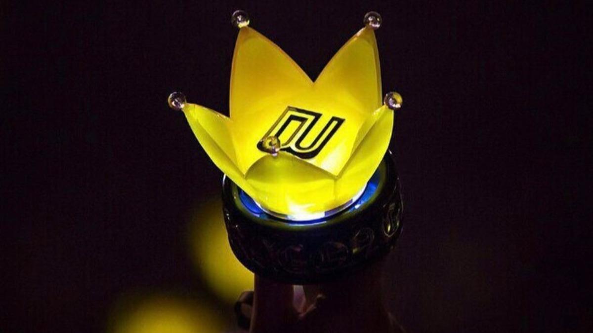 韓國男團BIGBANG手燈。(圖/翻攝自BIGBANG IG)