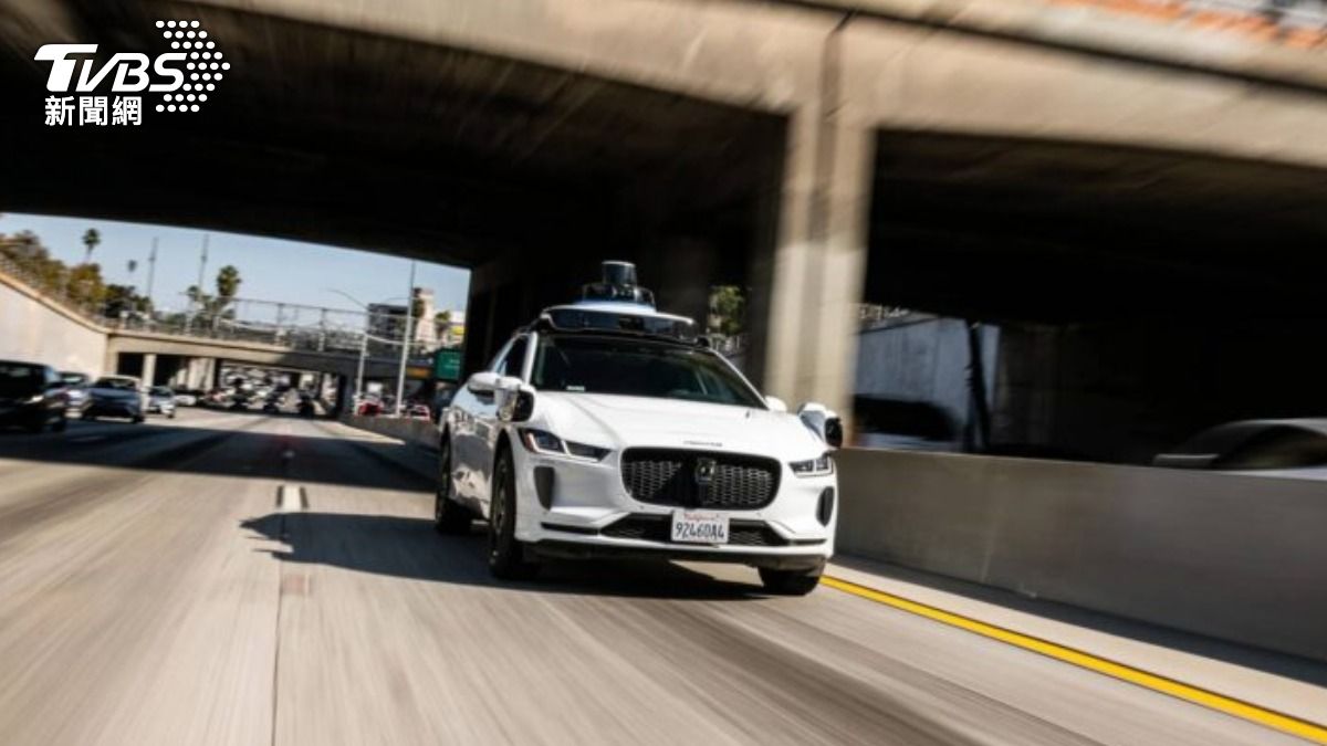無人計程車上高速公路！Waymo車隊供跨市載客　擬明年進軍倫敦