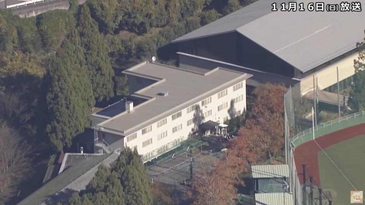 京都產業大學疑有熊出沒!報警找嘸 校方仍發禁令「禁用體育場」