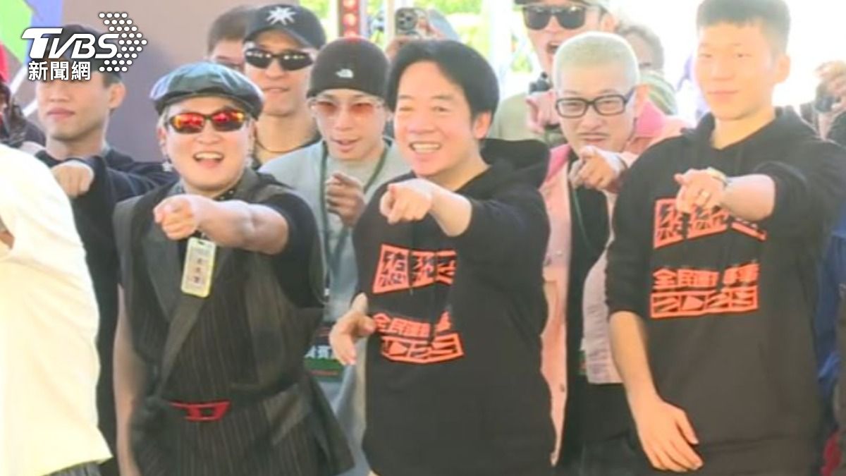 總統賴清德與運動部長李洋。(圖/TVBS)