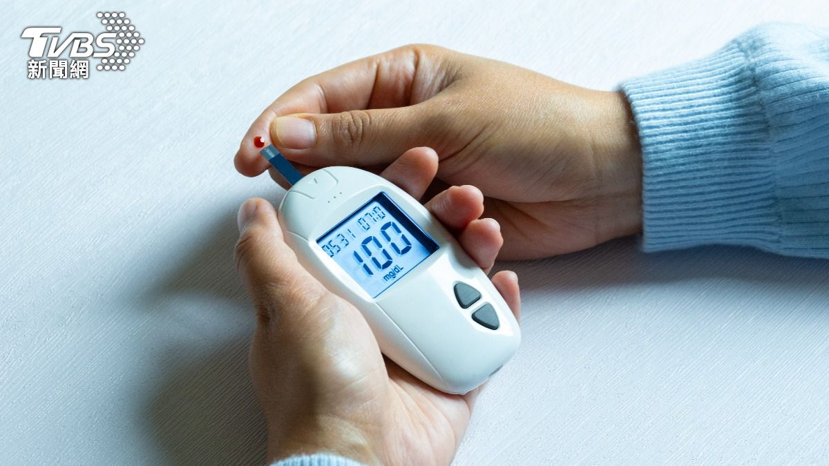 他做錯「1件事」血糖飆850險送命!醫一看驚:血酸成檸檬汁