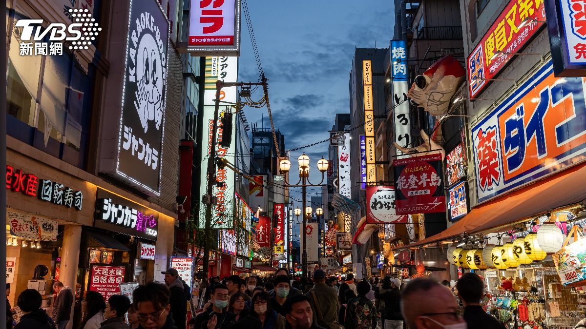 根據大阪觀光局的統計，2025年1月至9月共有約426萬名中國遊客前往大阪旅遊。（示意圖／達志影像shutterstock）