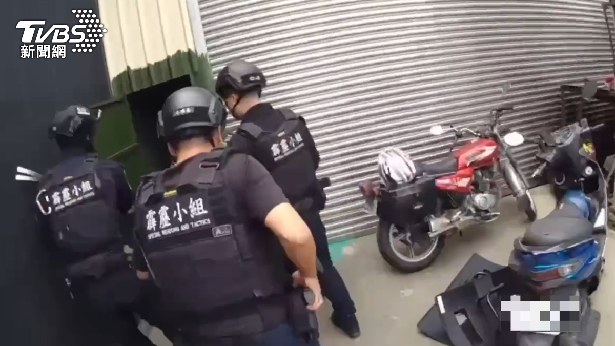 12人遭逮捕歸案。（圖／TVBS）
