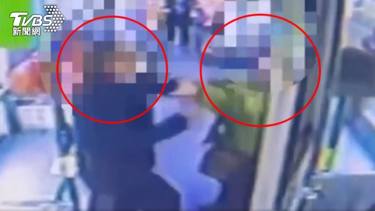 71歲傷害累犯,公車上毆打司機,連制止的女乘客也爆打。(圖/TVBS)