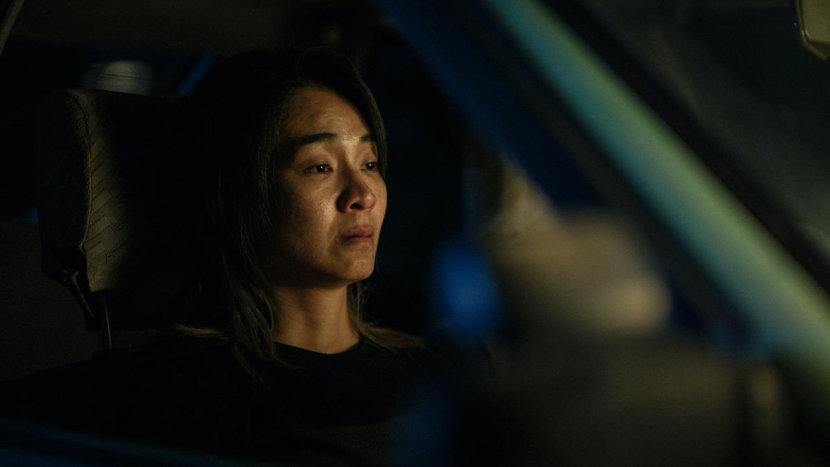 陳雪甄在《人生海海》中飾演三兄妹中的老二「水雲」,看似樂天隨和,其實也有脆弱的一面。(圖/甲上提供)