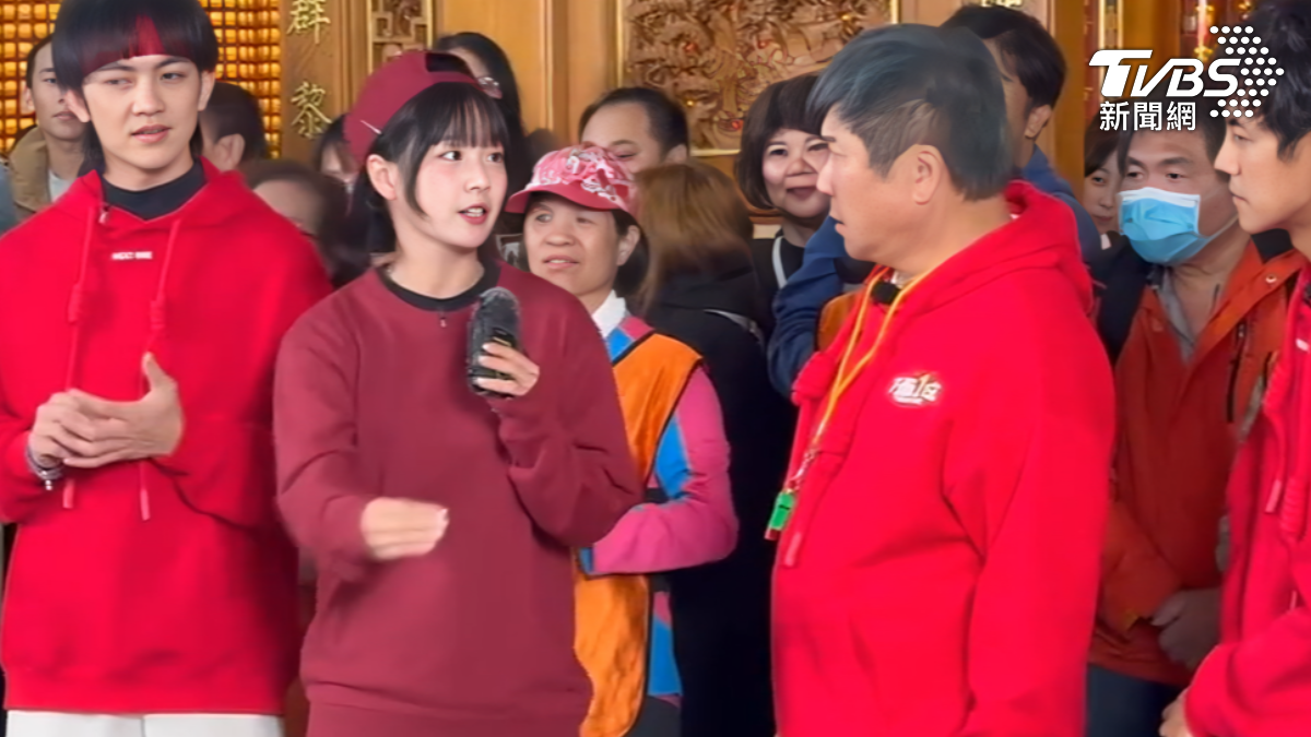 籃籃與胡瓜19日到桃園中壢錄影。(圖/TVBS)