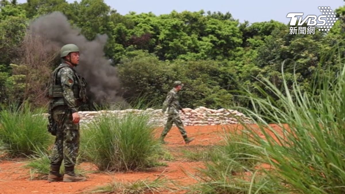 國防部最新人事數據顯示,國軍的士官缺額,不但持續增加;三軍部隊下士的編現比,更是在六成徘徊。(資料照)