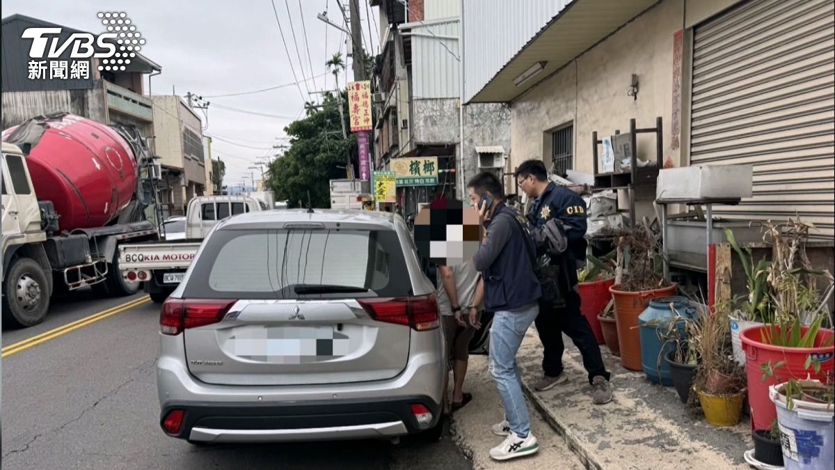 45歲男吸毒撞死婦 肇逃29小時落網。(圖/TVBS)