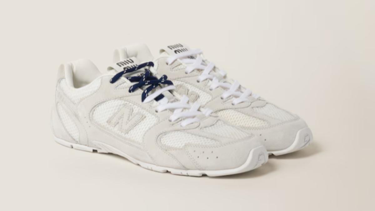 MIU MIU x New Balance 530 球鞋這雙更是韓星穿、巴黎缺貨的超搶手款。（圖／MIU MIU官網）