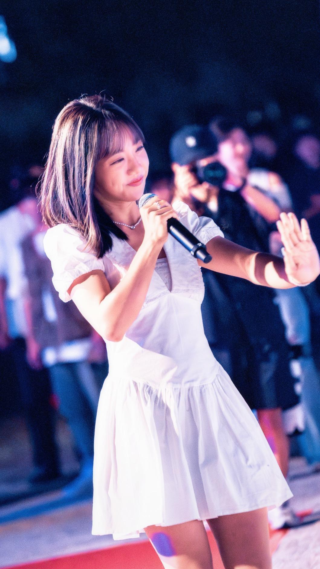 蔡佩軒婚後持續音樂工作,預計1、2年後才有當媽計畫。(圖/可瑞思國際娛樂提供)