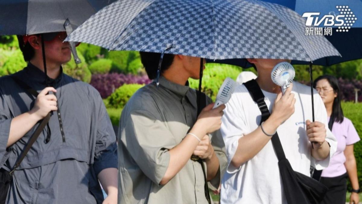 天氣/今高溫悶熱!午後熱對流範圍縮小 週四水氣增「全台有雨」