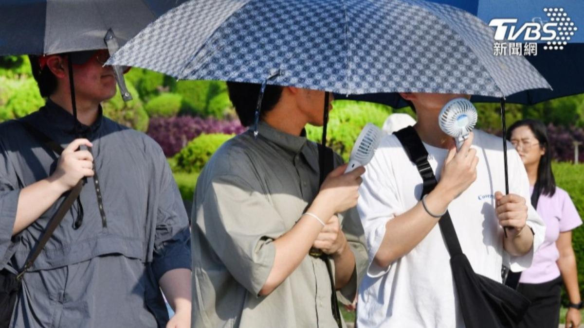天氣/小心!雙北酷熱亮警示燈 北市連日飆36度以上高溫