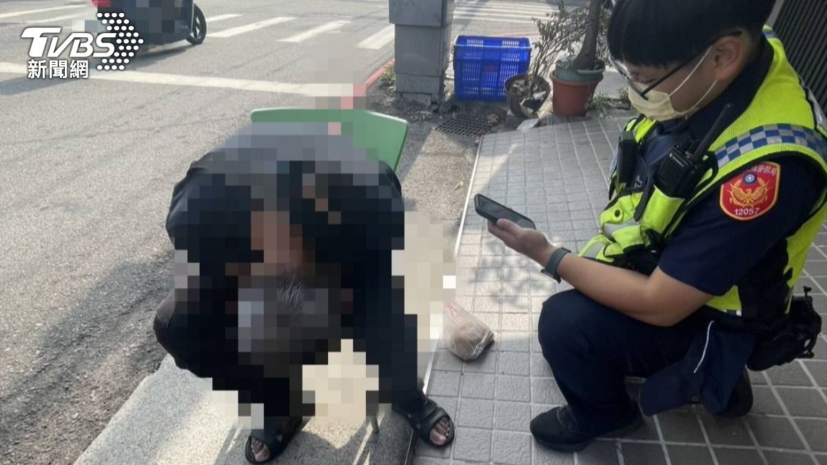 周翁表示，平日一人獨居生活，外出買便當突然頓感身體不舒服。（圖／TVBS）