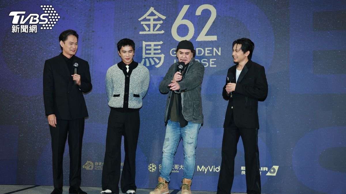 黃秋生一到現場被當成男神膜拜,笑稱要放香爐在前面。(圖/黃城碩攝)