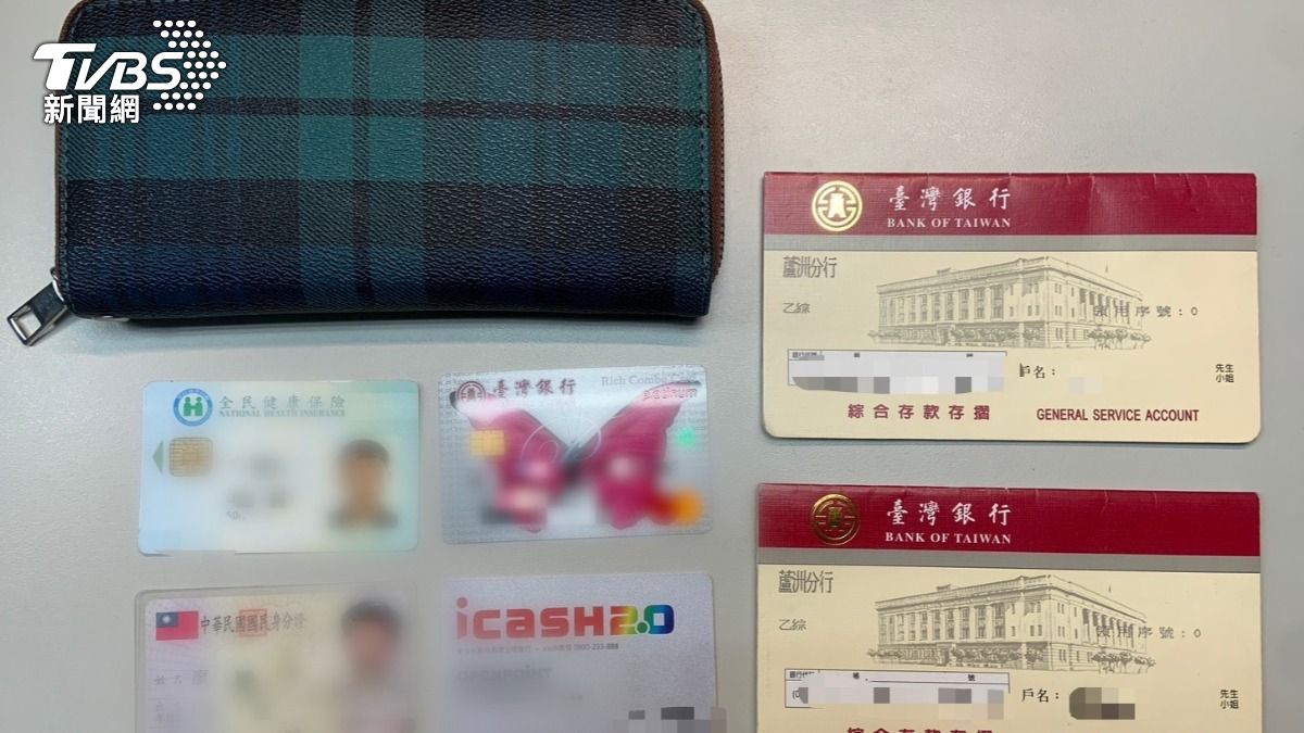 警方查獲相關證物。(圖/TVBS)