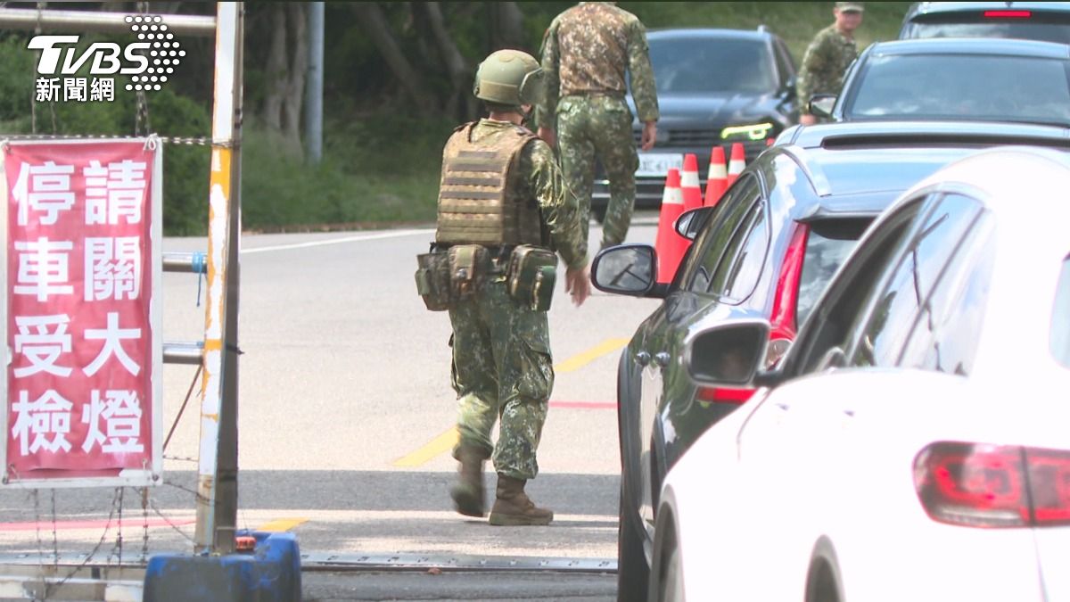竊連長車「溜出營區」,軍方:將加強門禁管制。(圖/TVBS)