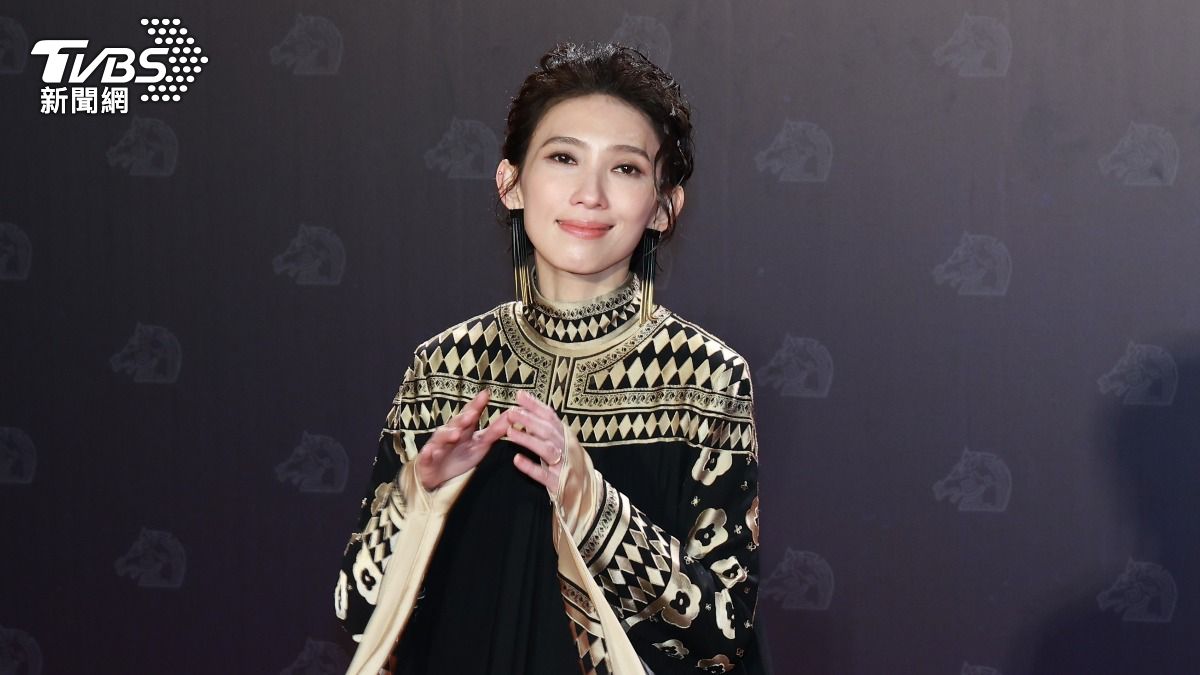 金馬62/戴佩妮奪原創歌曲 導演獎獻范冰冰:你可以重新來過