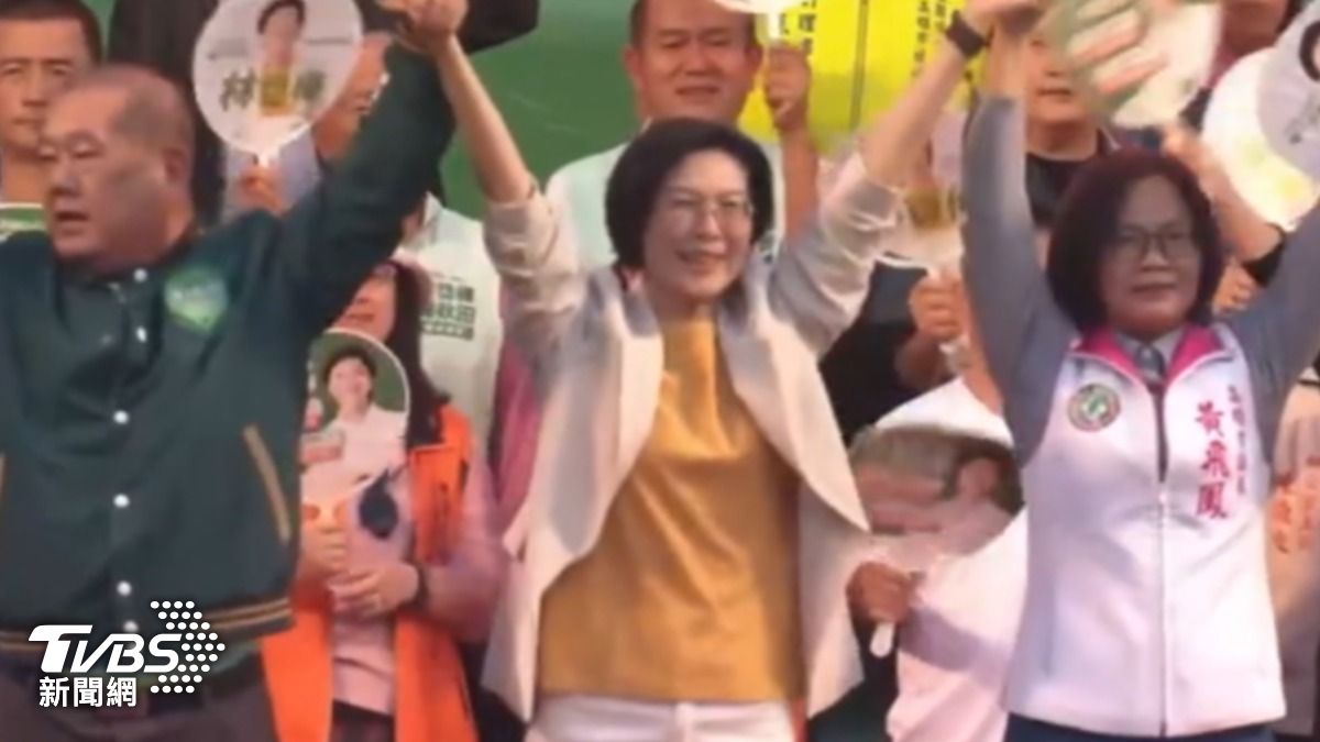 要爭取綠營高雄市長提名,民進黨立委林岱樺,22日傍晚在旗山舉行造勢。(圖/TVBS)