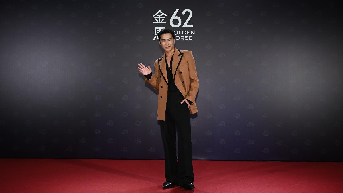 瞬間呆住...曾敬驊奪金馬男配爆哭：不太會說話。（圖／金馬執委會提供）