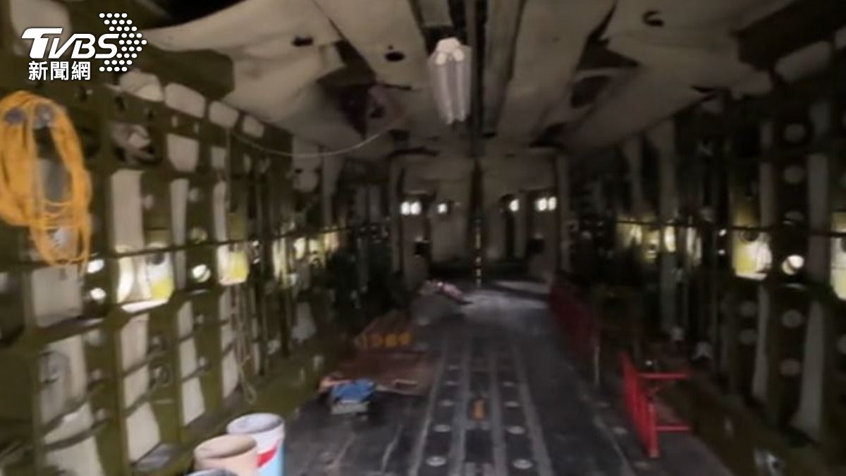昔為823砲戰作為空投飛機。(圖/TVBS)