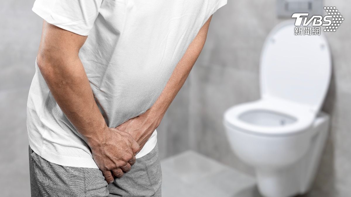 65歲男赴日旅遊!感冒吃藥「攝護腺腫4倍」 插尿管救命