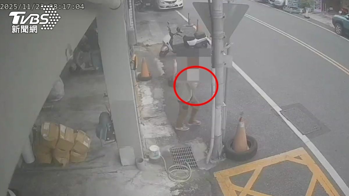 男子偷取放置於騎樓的香蕉水犯案。(圖/TVBS)