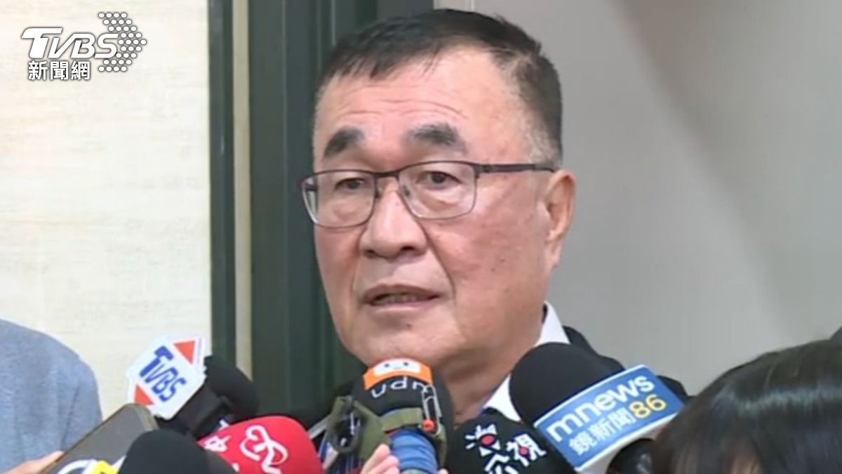 蘇巧慧點名地制法因人設事,李四川反擊,妳有本事就用一個副市長。(圖/TVBS)