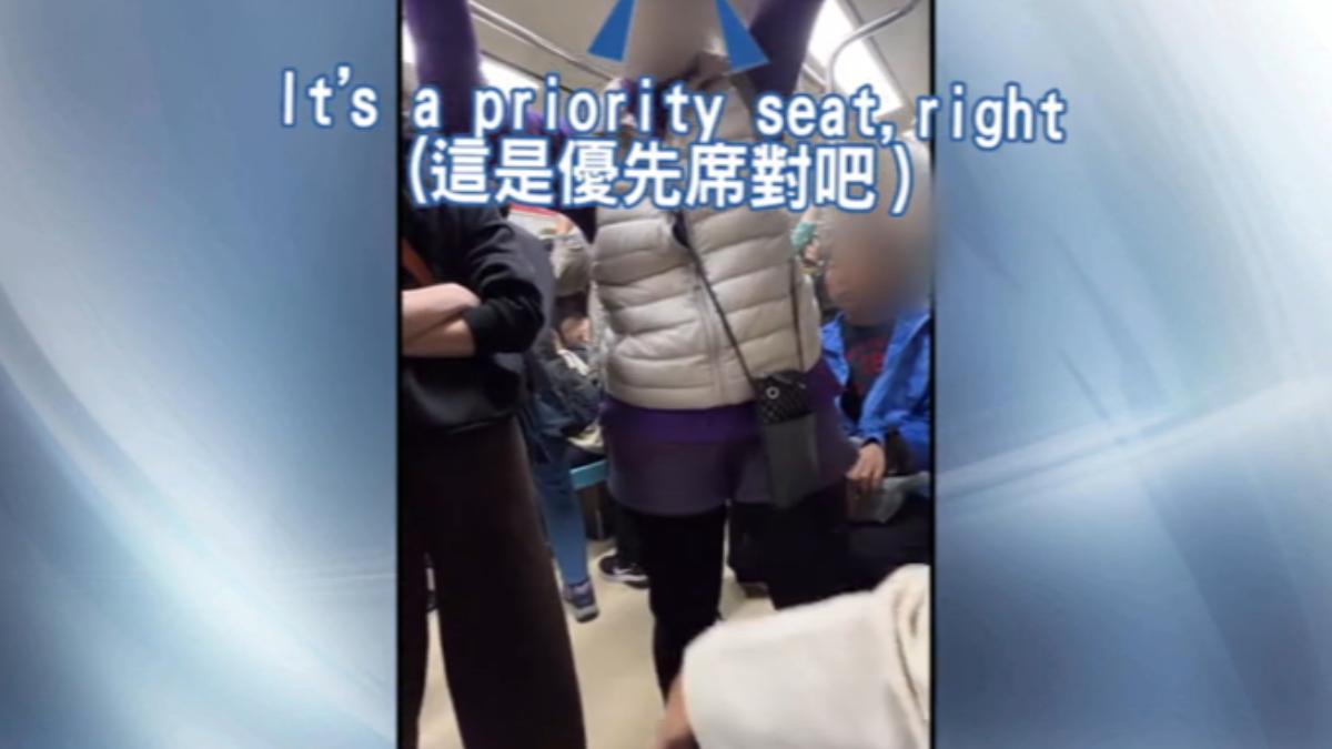 外籍女子日前搭捷運因為經痛坐優先席,結果有長輩來質疑沒讀書。(圖/TVBS)
