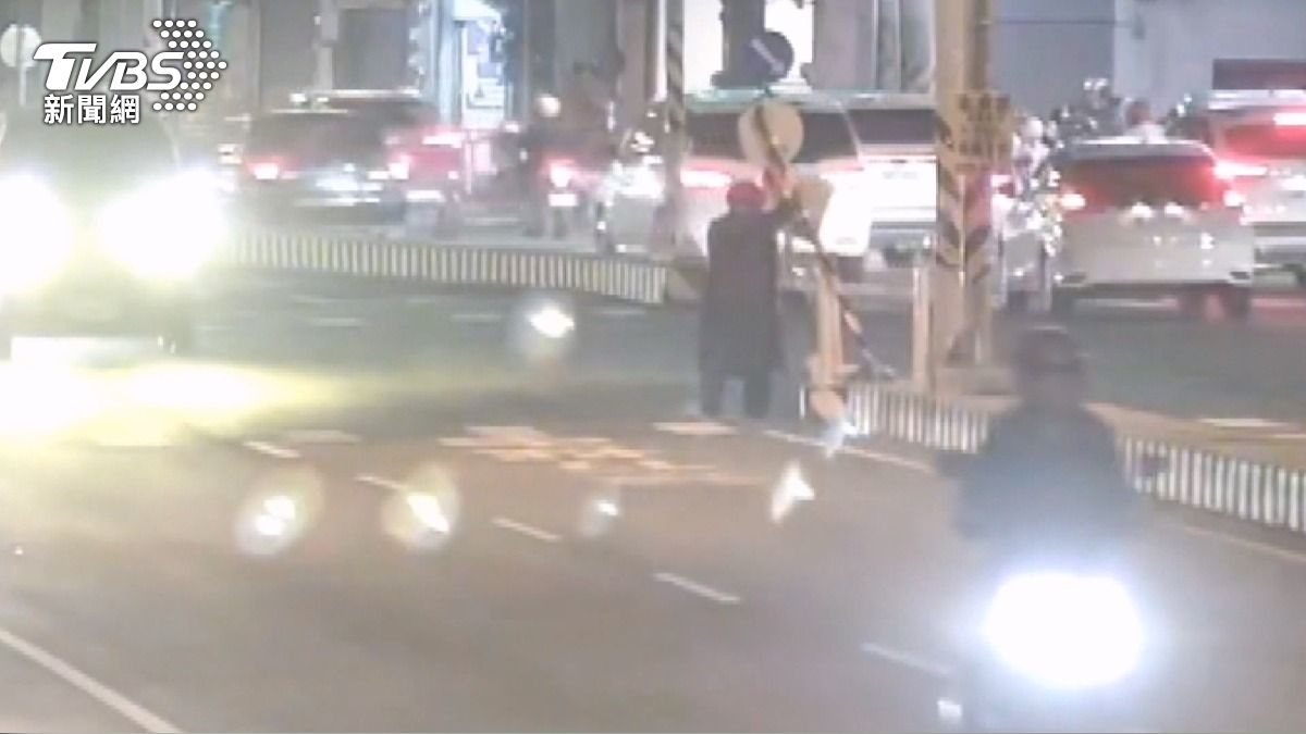彰化「三寶捕捉器」庇護島太狂 7個月慘遭撞擊11次。(圖/TVBS)