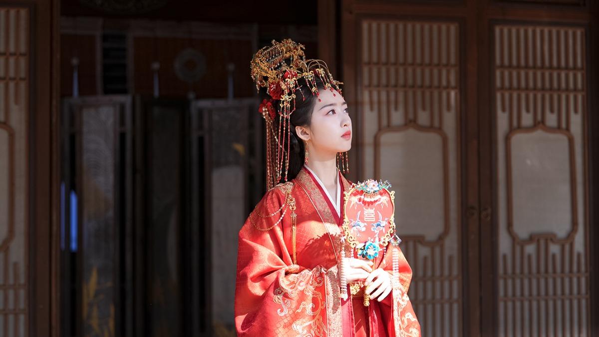 鄧恩熙在《長樂曲》飾演代姊出嫁的顏幸。(圖/中天娛樂台提供)