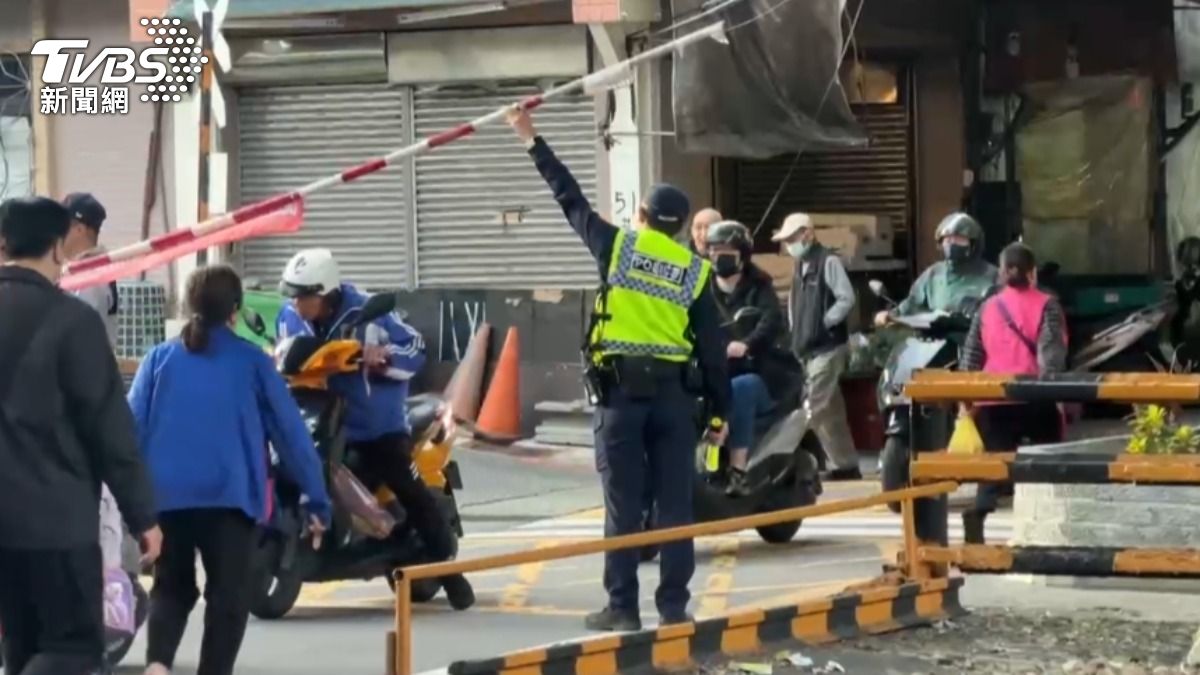 快訊/毒駕釀禍!基隆平交道故障 車輛無法過「上班全卡住」